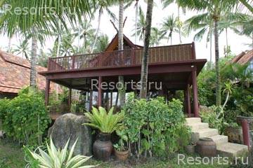 Coconut Village 13